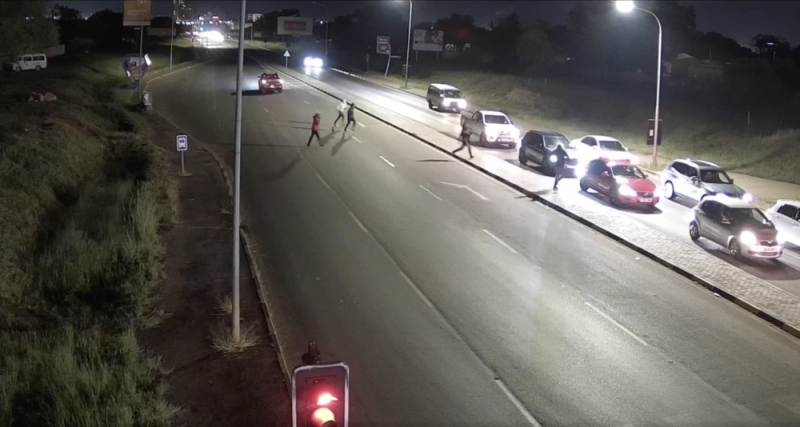 Police released a video showing thugs attack motorists by Broadhurst