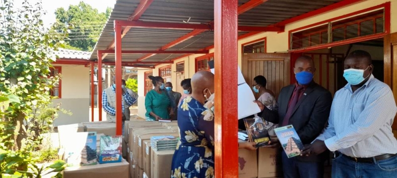 Books Botswana donates 60,000 books