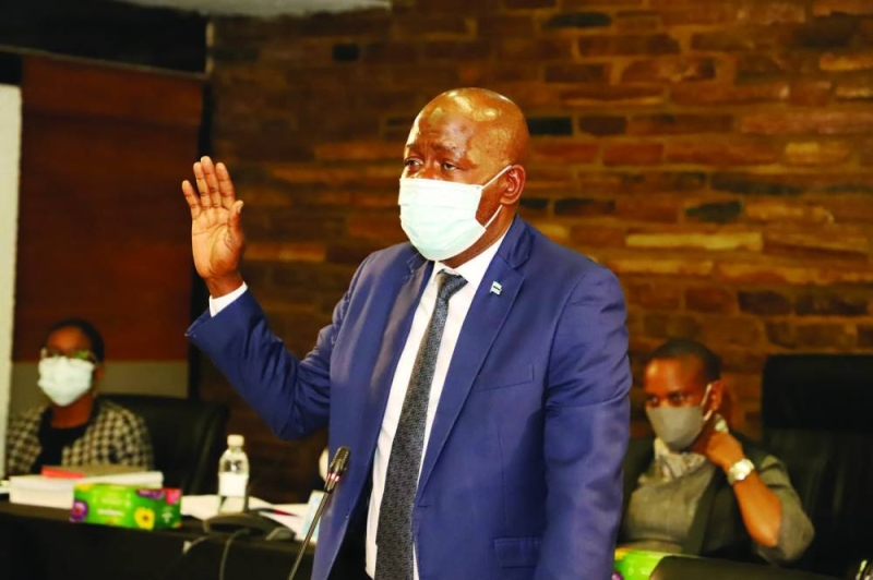 Peter Magosi taking an oath at the PAC. PIC MORERI SEJAKGOMO