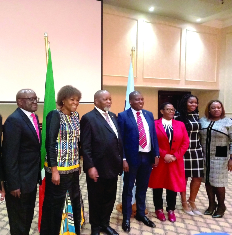 Brainstorming: Minerals and energy minister, Moagi recently met with his South African counterpart, Gwede
Mantashe to discuss several topical issues, including Botswana’s bid to host the Kimberley Process Secretariat
PIC: MBONGENI MGUNI
