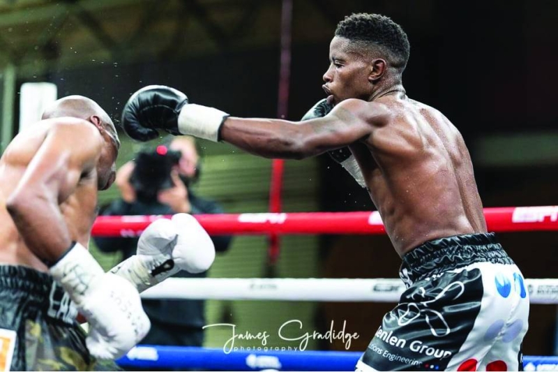 Throwing punches: Bagwasi PIC: JAMES GRANDIDGE