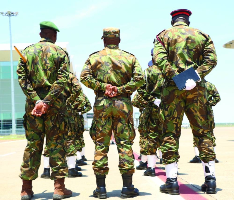 Solders. PIC PHATSIMO KAPENG