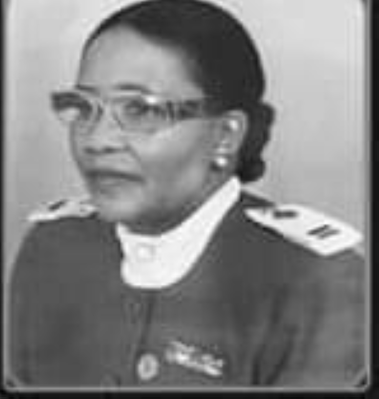Julia Molefhe
