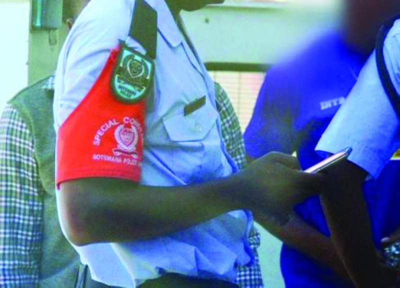 The Special Constables reportedly argued that the Commissioner does not enjoy an unfettered discretion