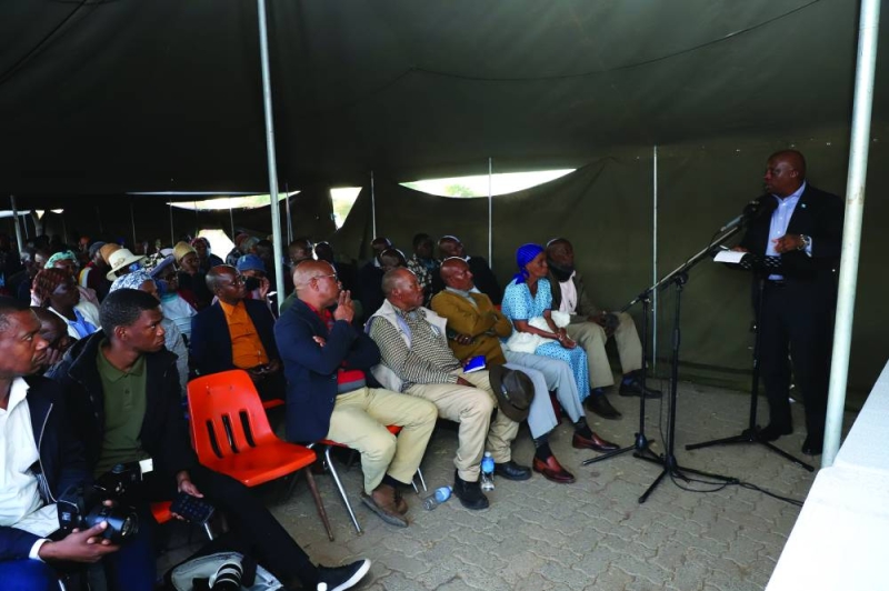 No body viewing: Mass burial for 45 accident victims - Vimarsana News