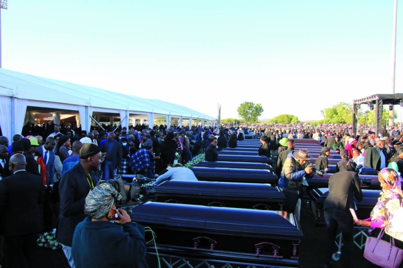 Families of the Mmamatlakala crash victims during the funeral at Molepolole Sports Compelex. PIC PHATSIMO KAPENG