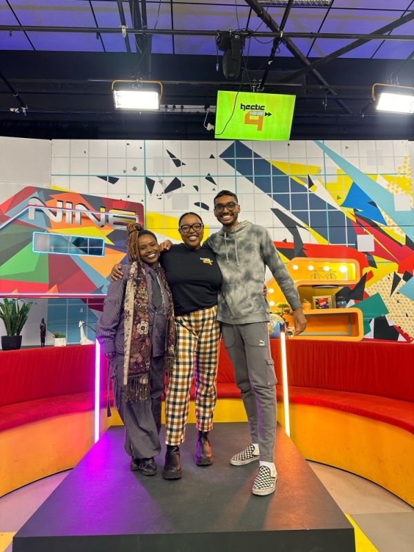 Magadi with SABC 2’s Hectic Nine-9 show host Anathi Godlo and guest Nikhil Kumar
