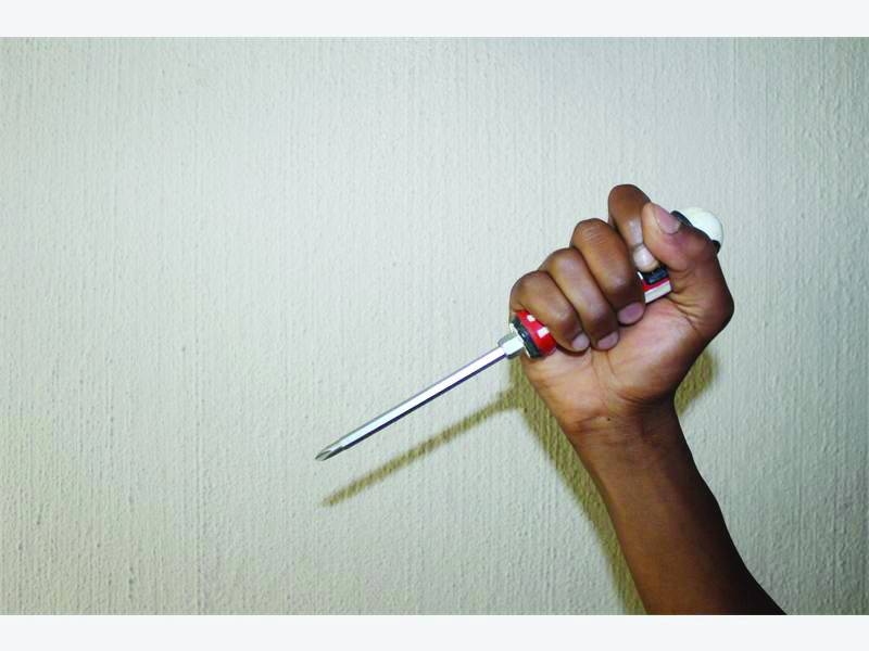 Screwdriver stabbing