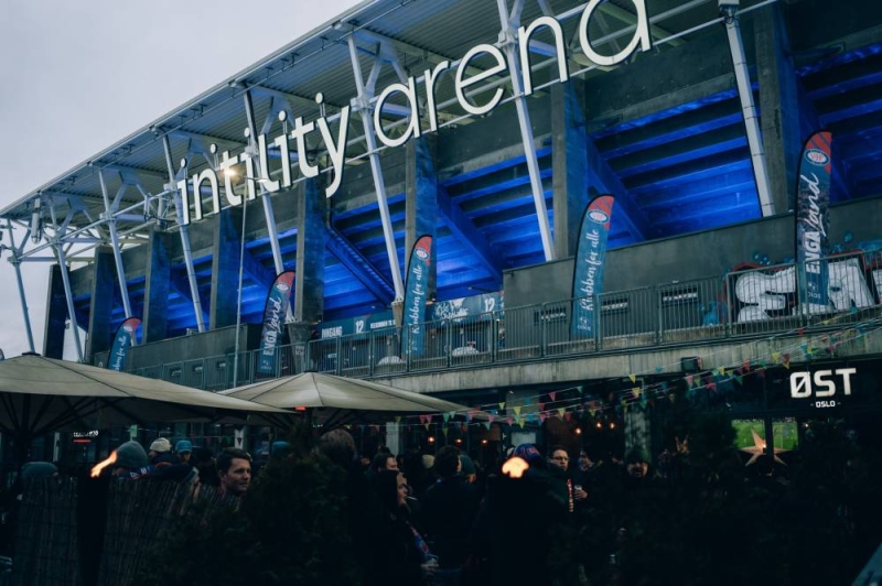 Artificial pitch causes footballer to fail drug test