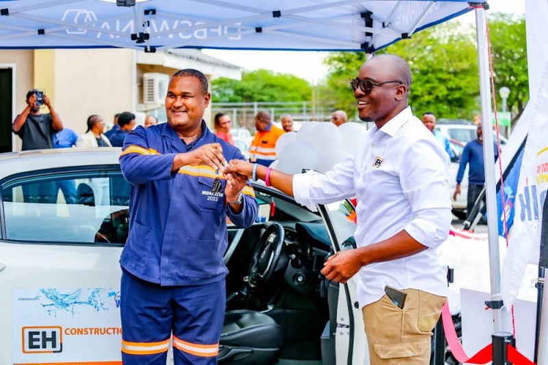 Molope wins Toyota Corolla Sedan in OLDM charity raffle :: Mmegi Online