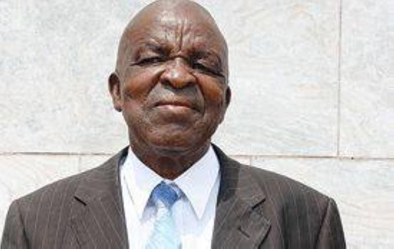 Veteran politician Lenyeletse Koma dies