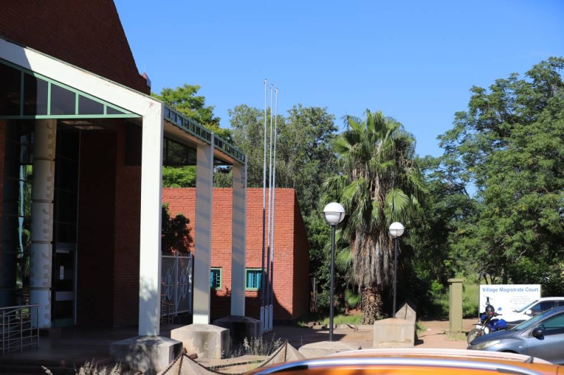 Four remanded for murder over alleged stolen phone