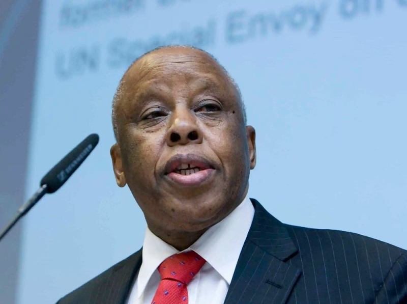 Mogae’s rare tolerance for media