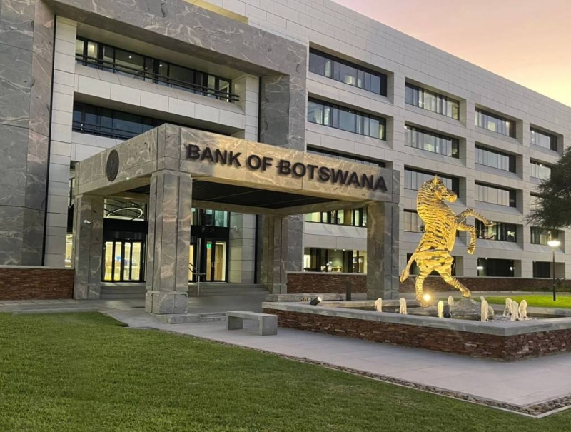 BoB raises P2.8bn for govt as yields slide