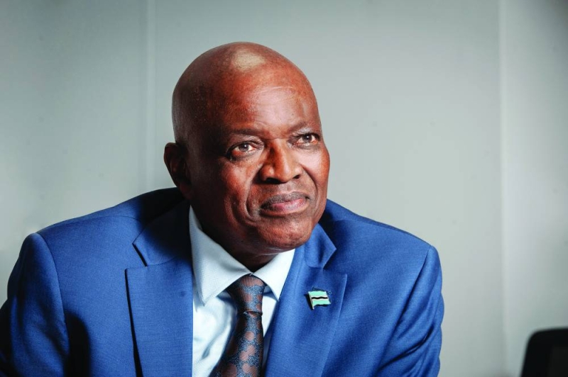 Masisi checks on detained opposition members