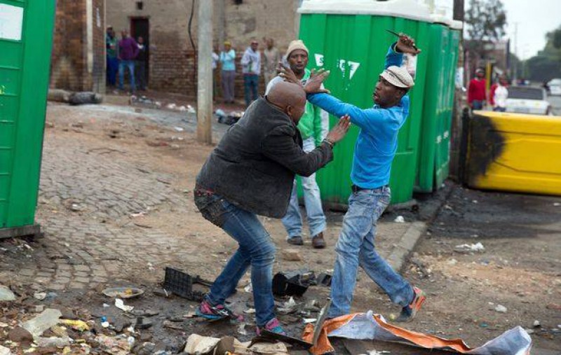 Alex resident stabs Mozambican man PIC. JAMES OATWAY/Times