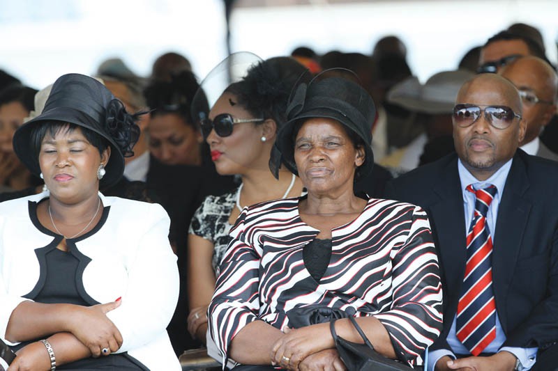 Mrs Merafhe in the middle