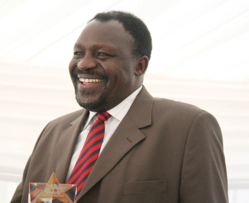 Dr Howard Sigwele