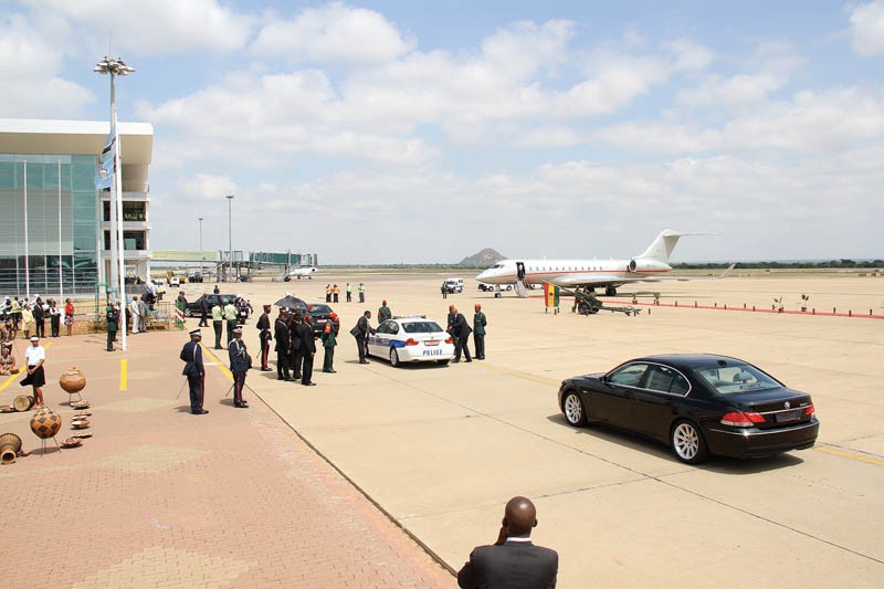Sir Seretse Khama International Airport expansion project will be completed at the end of March 2015