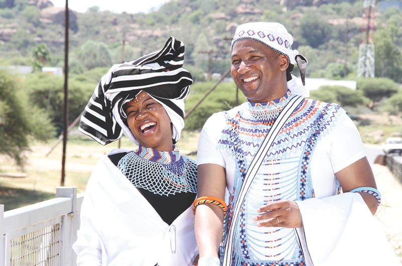 Mr and Mrs Boko looked stunning in their traditional Xhosa attire. PIC: KEBOFHE MATHE