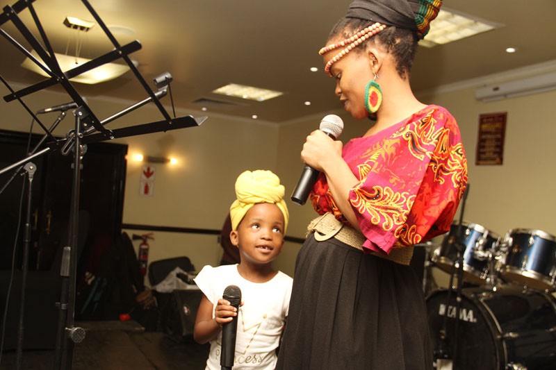 Isis went on stage with her daughter Ethiopia
