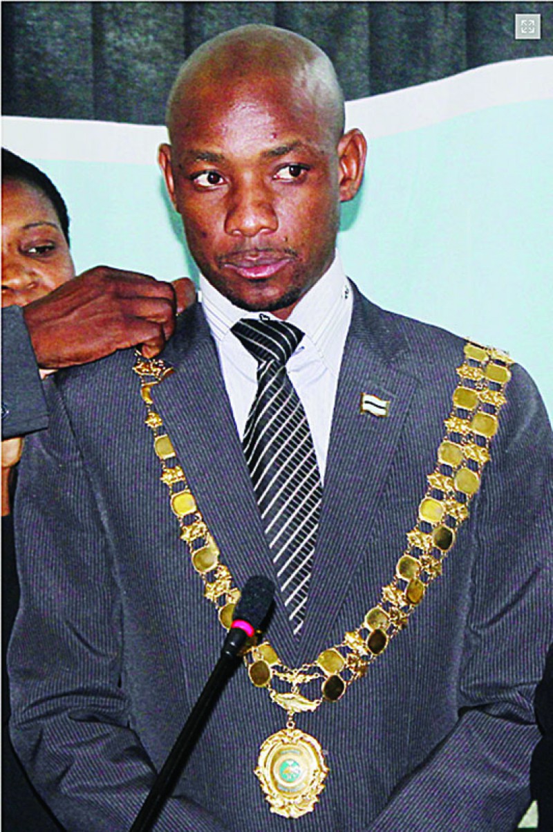 Ratoropo Tsietsi Oodira