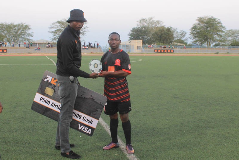 Thatayaone Ramatlapeng receives his Man of the match award PIC: KOKETSO KGOBOGE