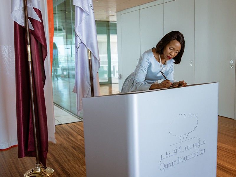 First Lady Visits Qatar Foundation PIC. BWGOVERNMENT