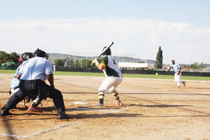 Botswana pitcher, Kagiso Mogale prepares to launch an attack against South Africa PIC: CALISTUS KOLANTSHO