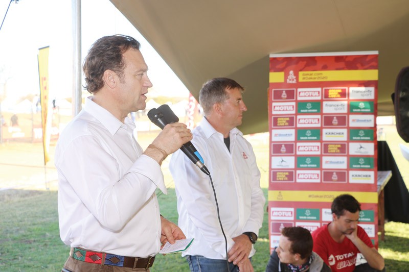 Dakar Rally offcial, Charles Guypers addressing the media in Selebi-Phikwe PIC: MOMPATI TLHANKANE