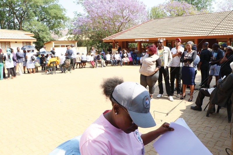 Voters at polling Station. PIC: MORERI SEJAKGOMO
