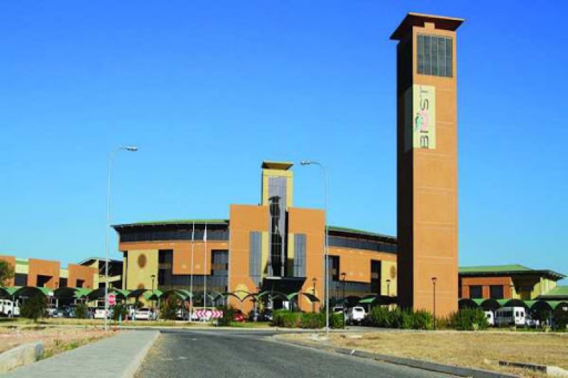 BIUST students injured as police quell riot :: Mmegi Online